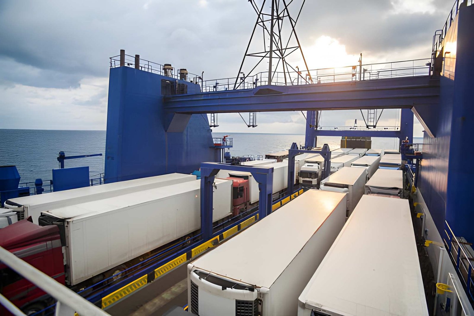 Reefer Container Shipping: Cold Chain Logistics Guide for Pharma & Perishables